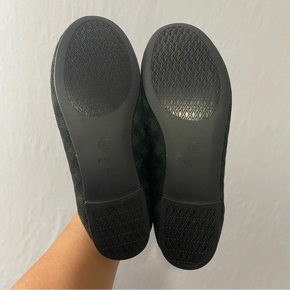 Vivaia claire round